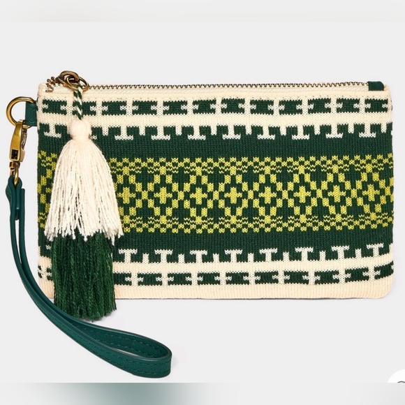 Holiday Theme Zip Wallet! NWT. - Picture 10 of 11